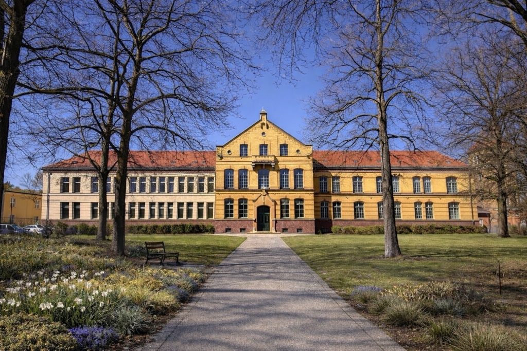 Projekt HAUS # ZWEI – Brebacher Weg 15